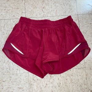 Lululemon hotty hot shorts